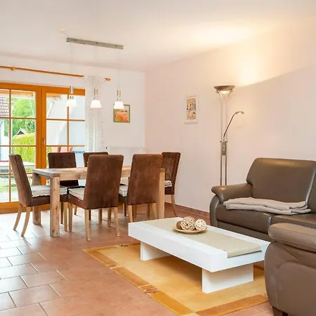 Freesenbruch Reihenhaus 8b - Muschel * Zingst