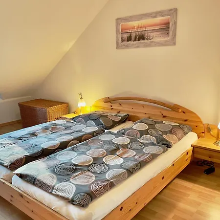 Freesenbruch Reihenhaus 8b - Muschel Zingst